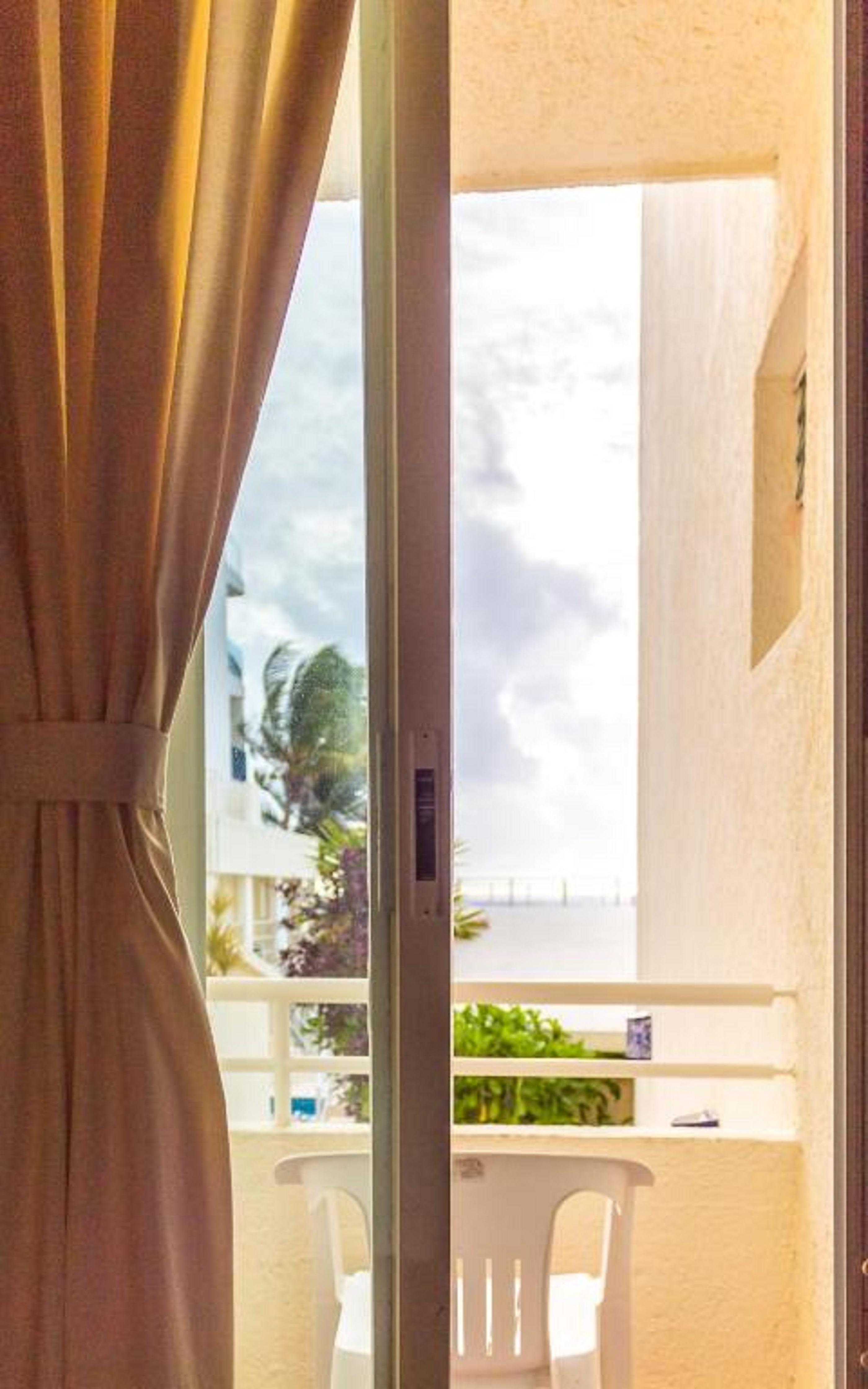 Luciana Hotel & Beach Club Playa del Carmen Exterior foto