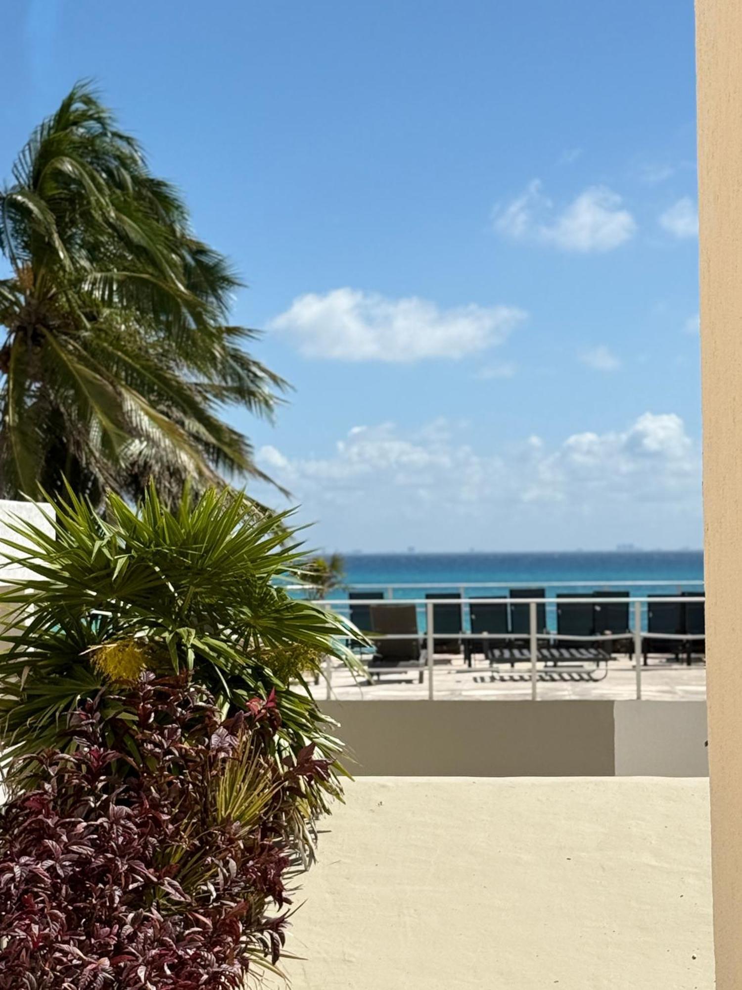 Luciana Hotel & Beach Club Playa del Carmen Exterior foto