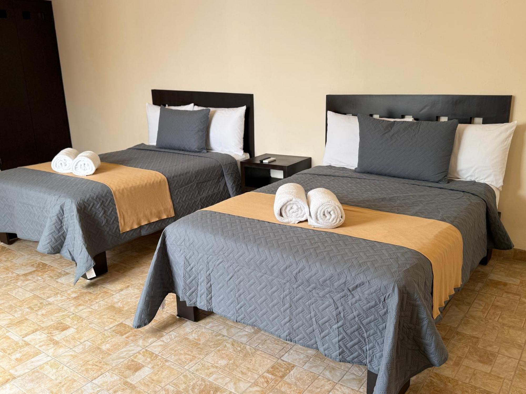 Luciana Hotel & Beach Club Playa del Carmen Zimmer foto