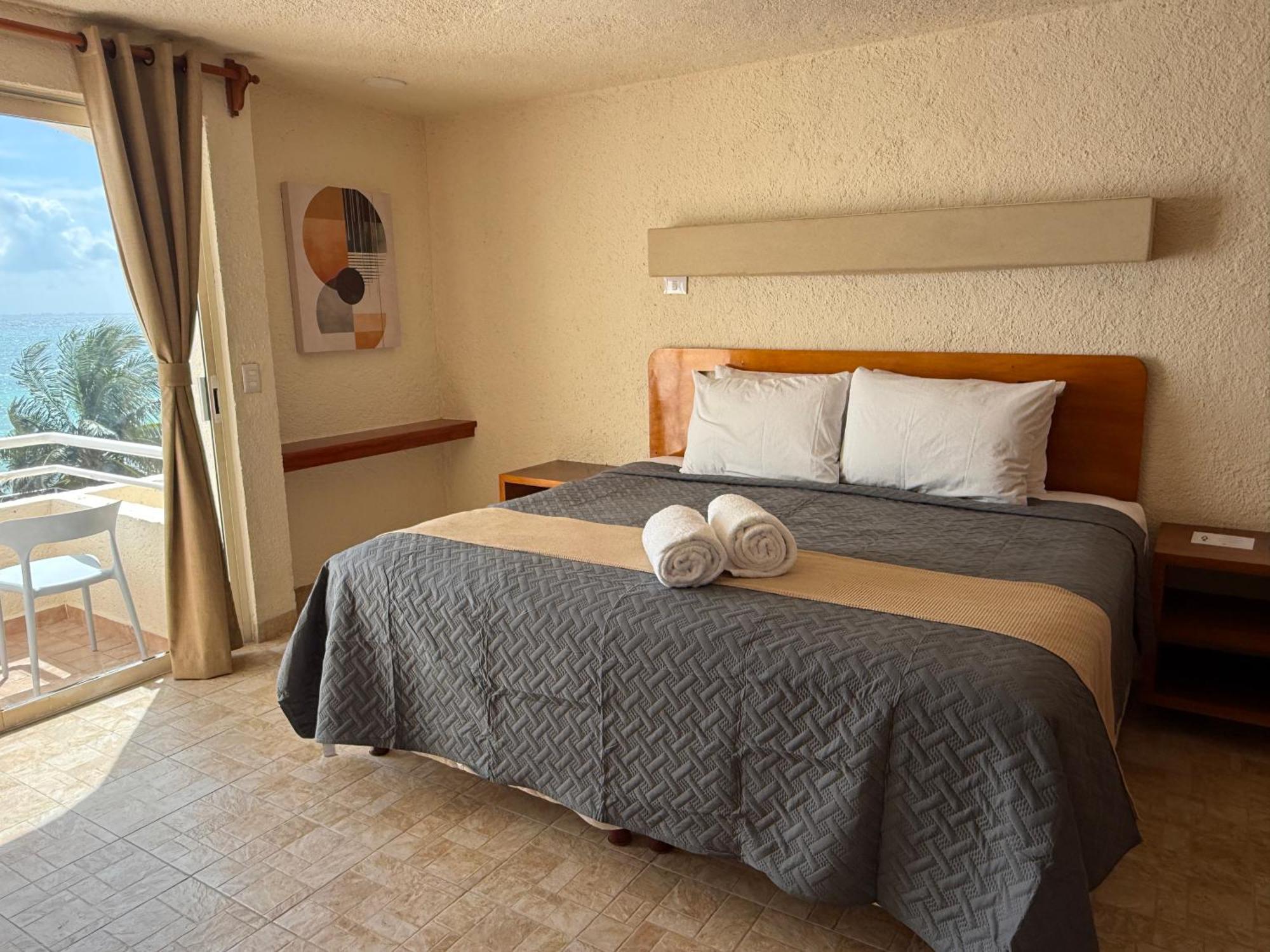 Luciana Hotel & Beach Club Playa del Carmen Zimmer foto